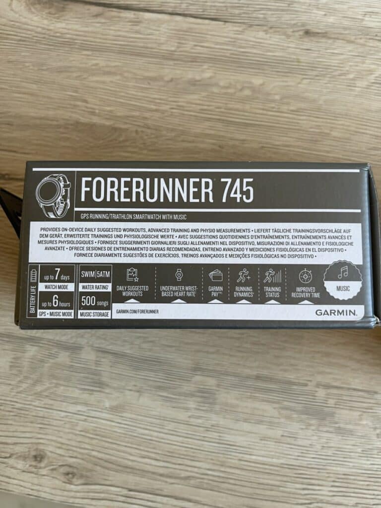 Garmin FR745 Verpackung